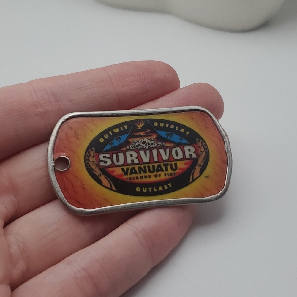 Survivor dogtag vanuatu necklace pendant